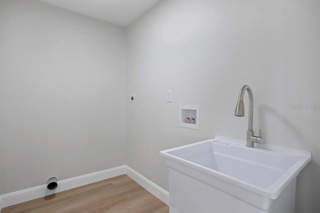 7 BIRD LAND PLACE, Palm Coast, FL 32137