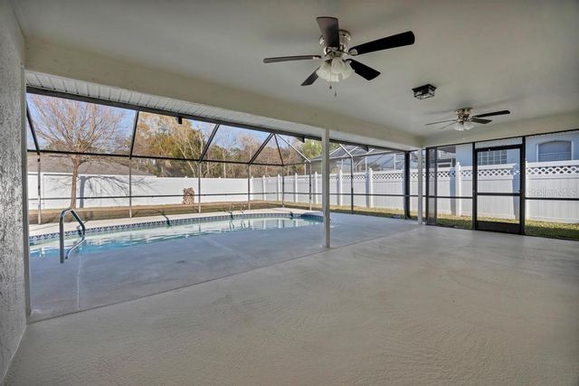 7 BIRD LAND PLACE, Palm Coast, FL 32137