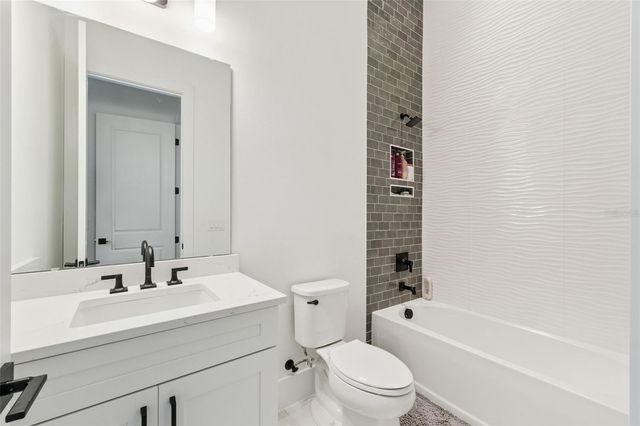 9720 LAUREL BERRY DRIVE, Orlando, FL 32827