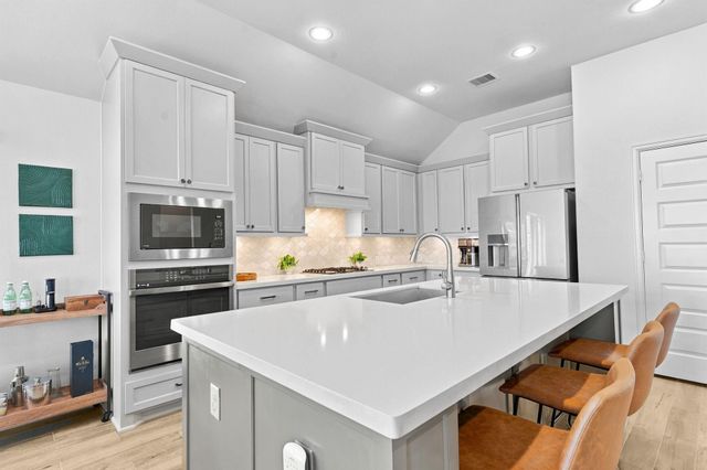 2110 Bronze Creek Lane, Rosenberg, TX 77469