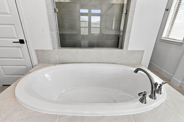 2110 Bronze Creek Lane, Rosenberg, TX 77469