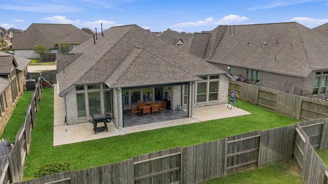 2110 Bronze Creek Lane, Rosenberg, TX 77469