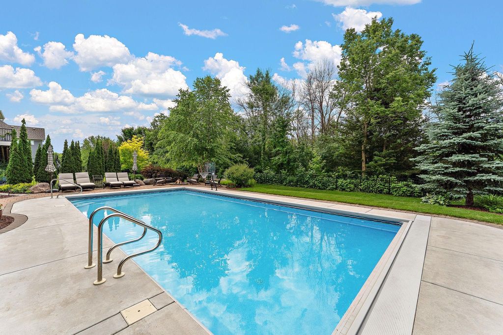 10809 Brookside Trail N, Champlin, MN 55316 — photo 4