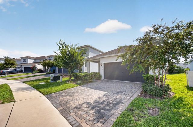 4406 DAVOS DR, Clermont, FL 34711