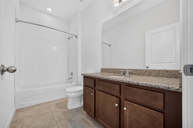 4406 DAVOS DR, Clermont, FL 34711
