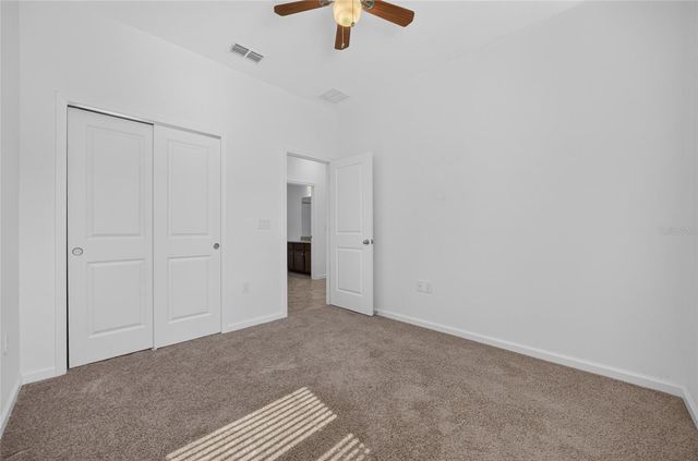 4406 DAVOS DR, Clermont, FL 34711