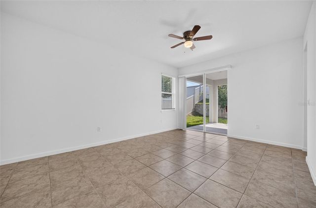 4406 DAVOS DR, Clermont, FL 34711