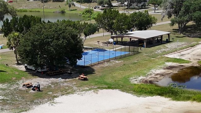 4406 DAVOS DR, Clermont, FL 34711