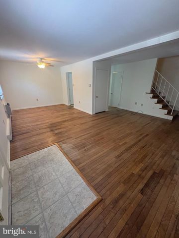 1116 WAYNE AVE, Coatesville, PA 19320