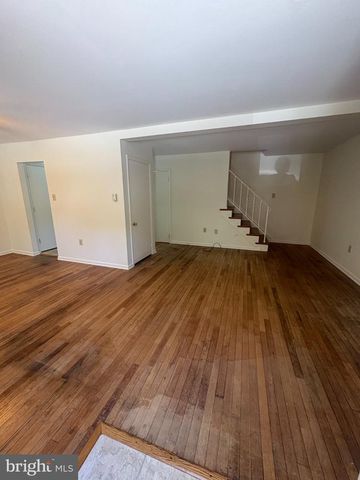 1116 WAYNE AVE, Coatesville, PA 19320