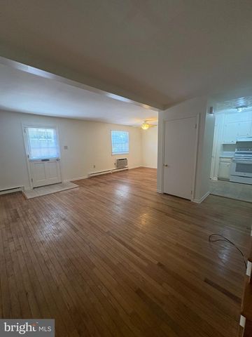 1116 WAYNE AVE, Coatesville, PA 19320