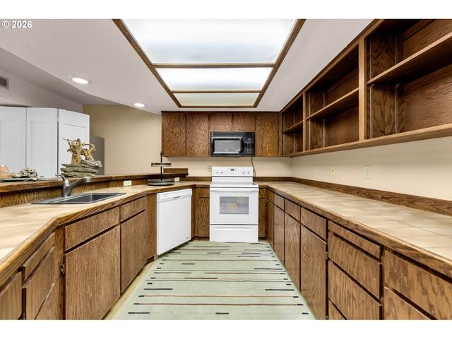 4818 Nw 151ST St, Vancouver, WA 98685