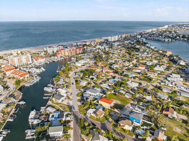 13104 4TH STREET E, Madeira Beach, FL 33708