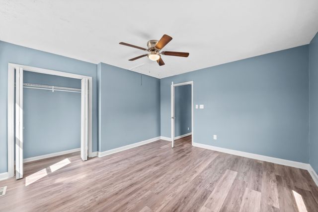 1301 Hand Dr, Clarksville, TN 37042