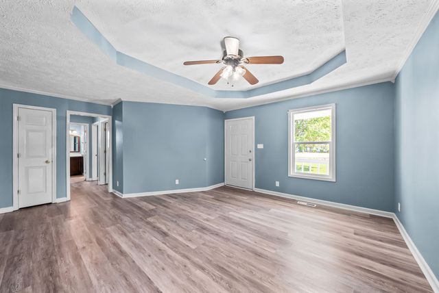 1301 Hand Dr, Clarksville, TN 37042
