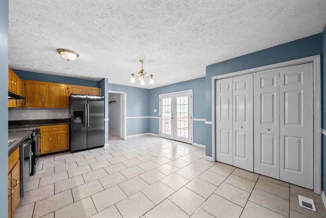 1301 Hand Dr, Clarksville, TN 37042