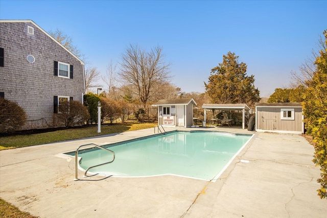231 Route 28 2, Harwich, MA 02671