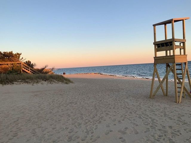 231 Route 28 2, Harwich, MA 02671