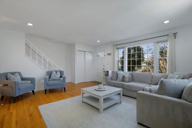231 Route 28 2, Harwich, MA 02671