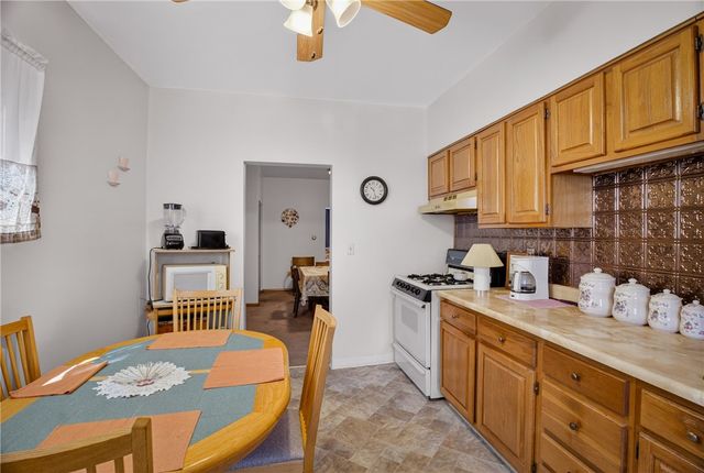14 4th St, Sharpsburg, PA 15215