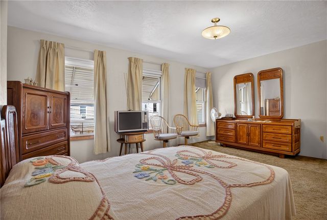 14 4th St, Sharpsburg, PA 15215