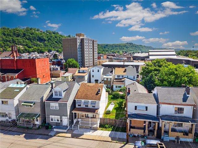 14 4th St, Sharpsburg, PA 15215