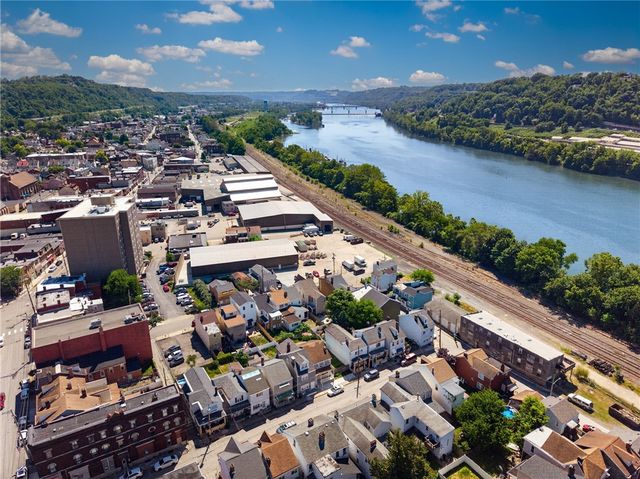 14 4th St, Sharpsburg, PA 15215