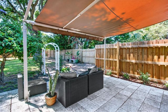 5810 7TH AVENUE S, Gulfport, FL 33707