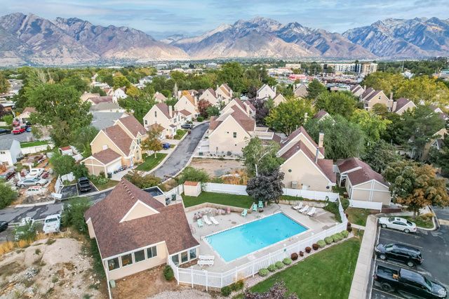 761 E GABLES LN, Midvale, UT 84047