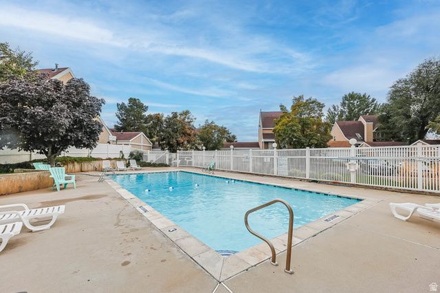 761 E GABLES LN, Midvale, UT 84047