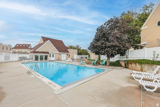 761 E GABLES LN, Midvale, UT 84047