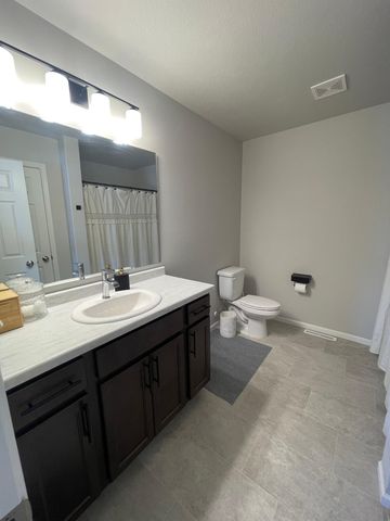 3686 Chinook Drive S, Fargo, ND 58104