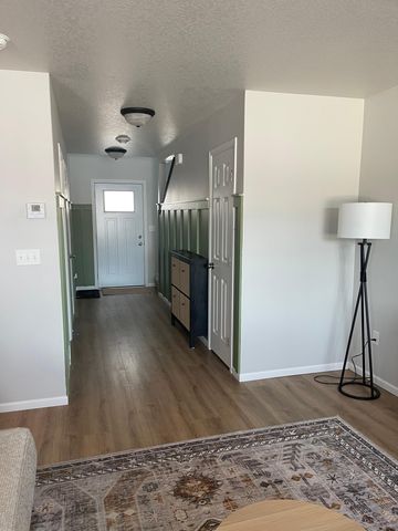 3686 Chinook Drive S, Fargo, ND 58104