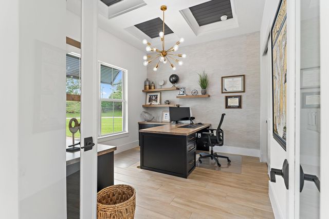 20124 SE Bridgewater Drive, Jupiter, FL 33458