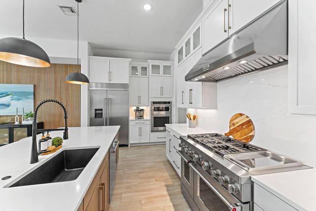 20124 SE Bridgewater Drive, Jupiter, FL 33458