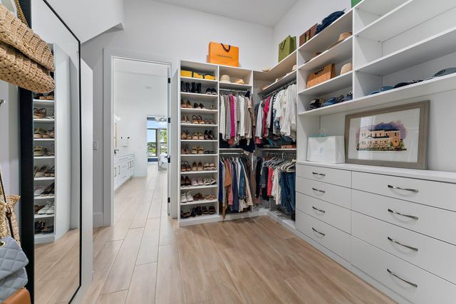 20124 SE Bridgewater Drive, Jupiter, FL 33458