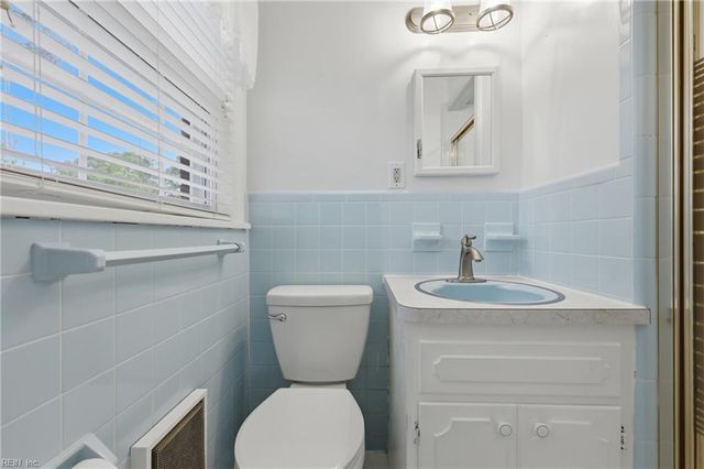 5221 Bingham DR, Portsmouth, VA 23703