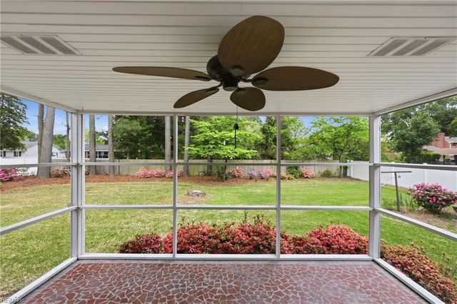 5221 Bingham DR, Portsmouth, VA 23703