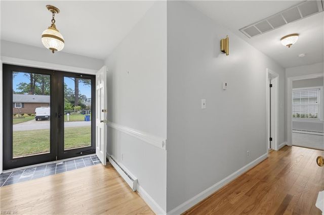 5221 Bingham DR, Portsmouth, VA 23703