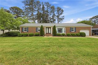 5221 Bingham DR, Portsmouth, VA 23703