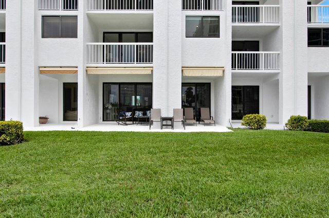 4744 S Ocean Boulevard C-114, Highland Beach, FL 33487