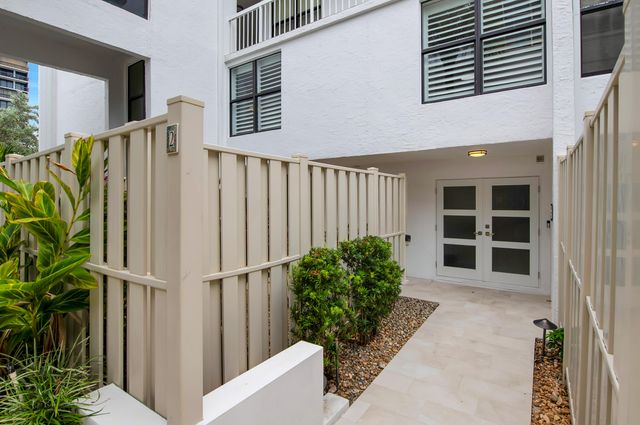 4744 S Ocean Boulevard C-114, Highland Beach, FL 33487