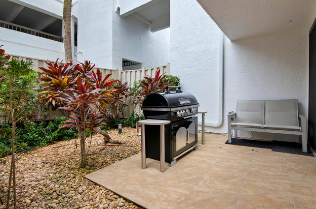 4744 S Ocean Boulevard C-114, Highland Beach, FL 33487