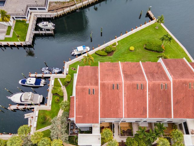 4744 S Ocean Boulevard C-114, Highland Beach, FL 33487