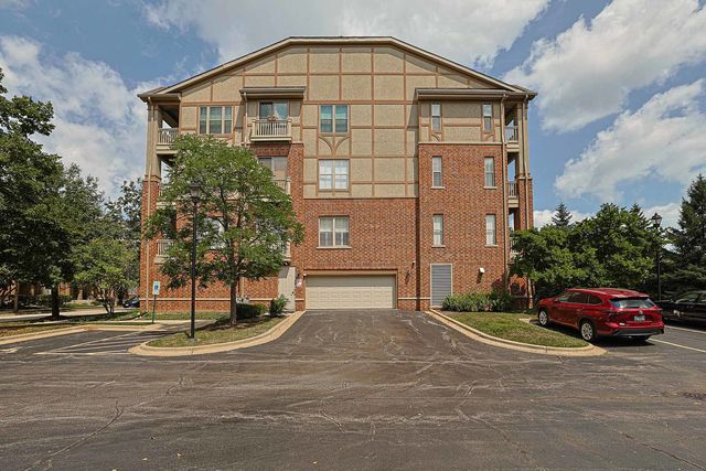 1739 Tudor Lane 308, Northbrook, IL 60062