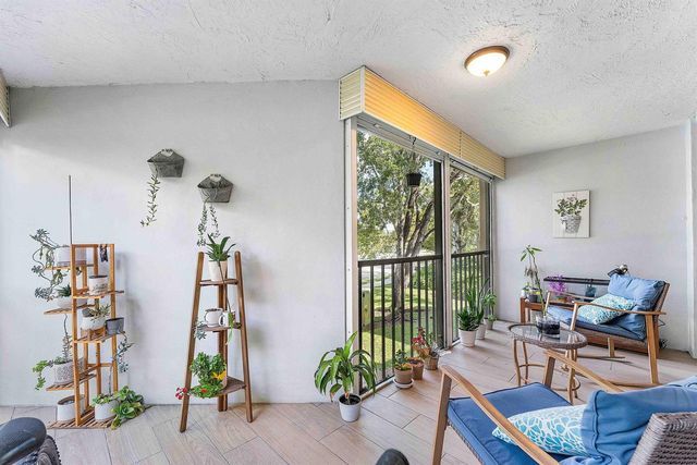 16475 Golf Club Road 207, Weston, FL 33326