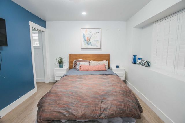 8924 Twin Falls Dr, Sacramento, CA 95826