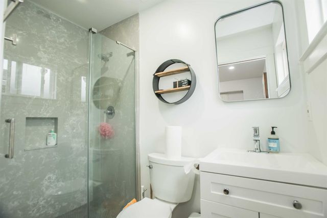 8924 Twin Falls Dr, Sacramento, CA 95826