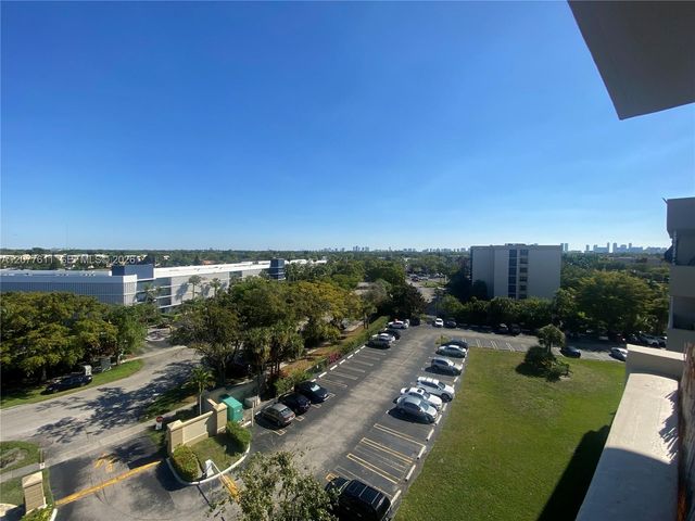 800 NE 195th Street 709, Miami, FL 33179