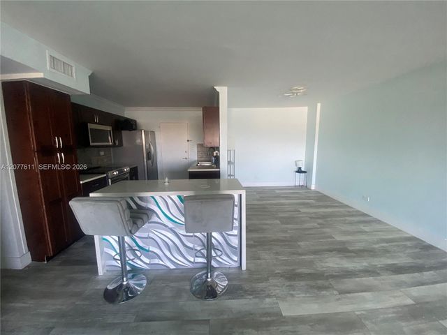 800 NE 195th Street 709, Miami, FL 33179